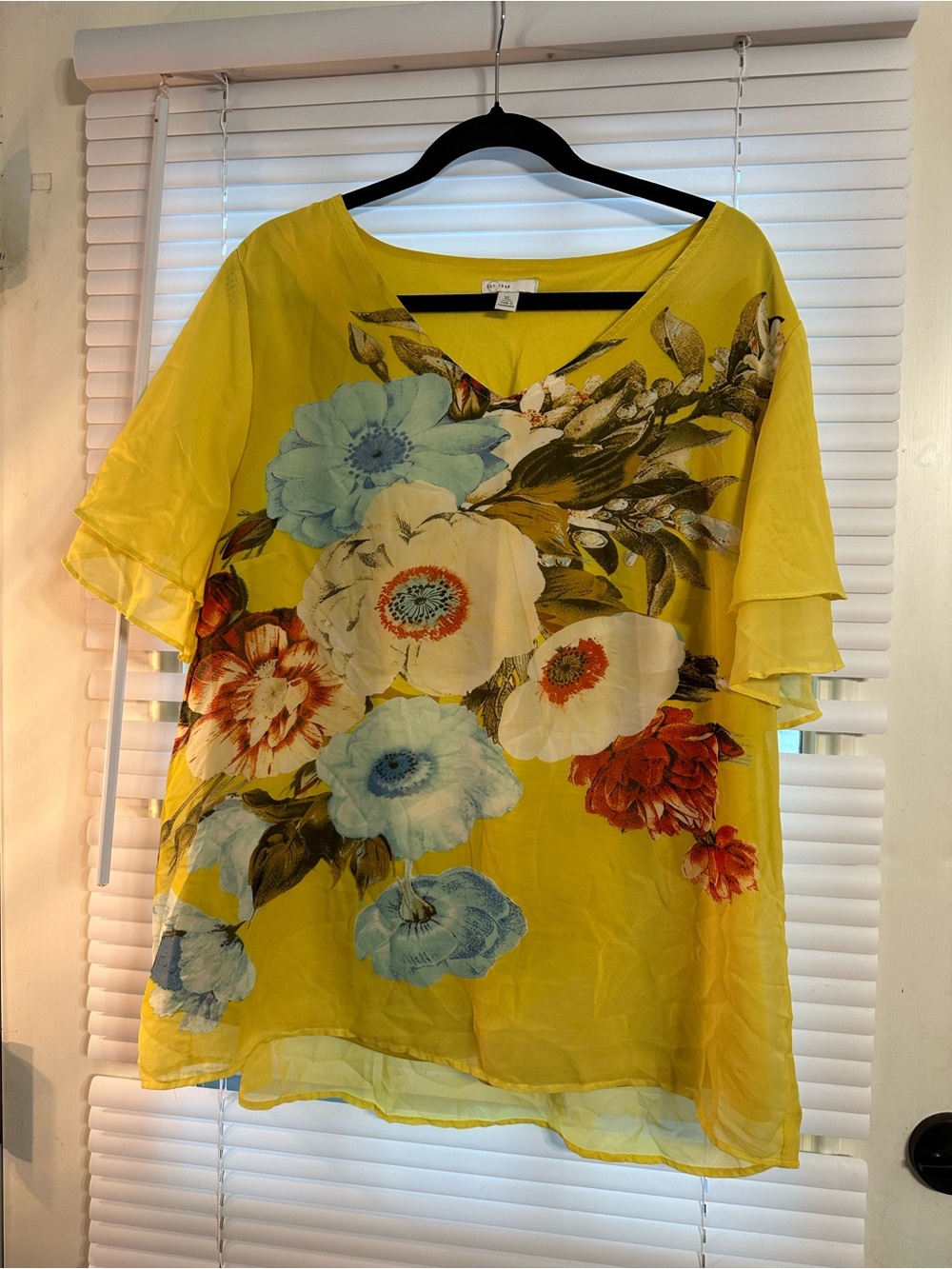 Cato Yellow Floral V-Neck Flutter Sleeve Blouse